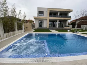 Armirano betonski prelivni bazen 10x5 Leskovacc 2