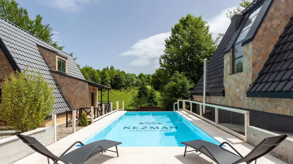 Armirano betonski prelivni bazeni 8x4m