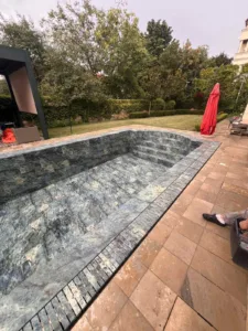 Armirano betonski prelivni bazen 9x4 Beograd 1