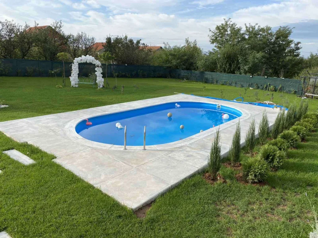 Gre Ukopni montažni bazeni 8x4m