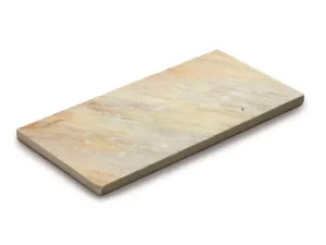 rosa gres pored bazena naslovna